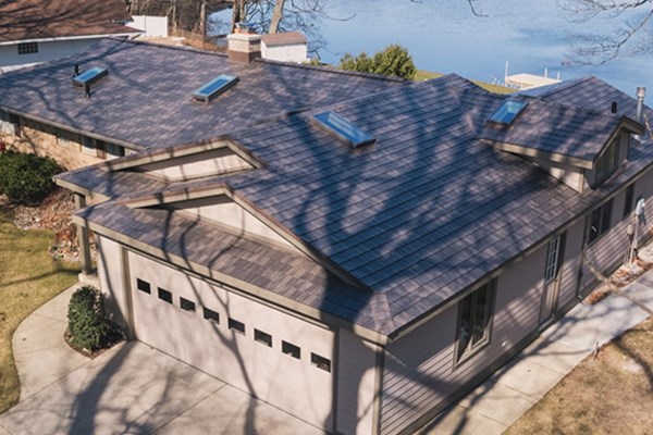 Residential roof replacement project in Michigan