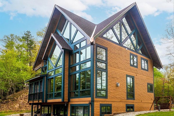 Completed roof project on a Michigan home